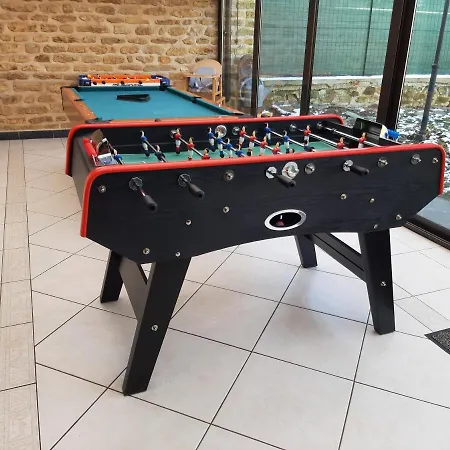 Des Corneilles Nyaraló Maubert-Fontaine